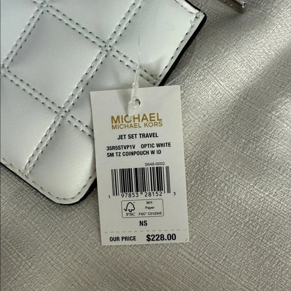 Michael Kors Optic White Jet Set Travel Quilted Coin Pouch Wallet